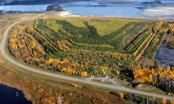 Syncrude Gateway Hill