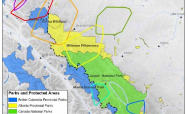 Canadian Rockies study area along the Alberta – British Columbia divide, including 100% minimum convex polygons (MCPs) of woodland caribou populations, 1998 – 2009.
