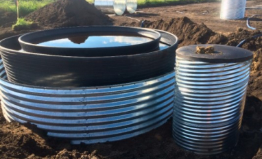 Aquatic mesocosm setup